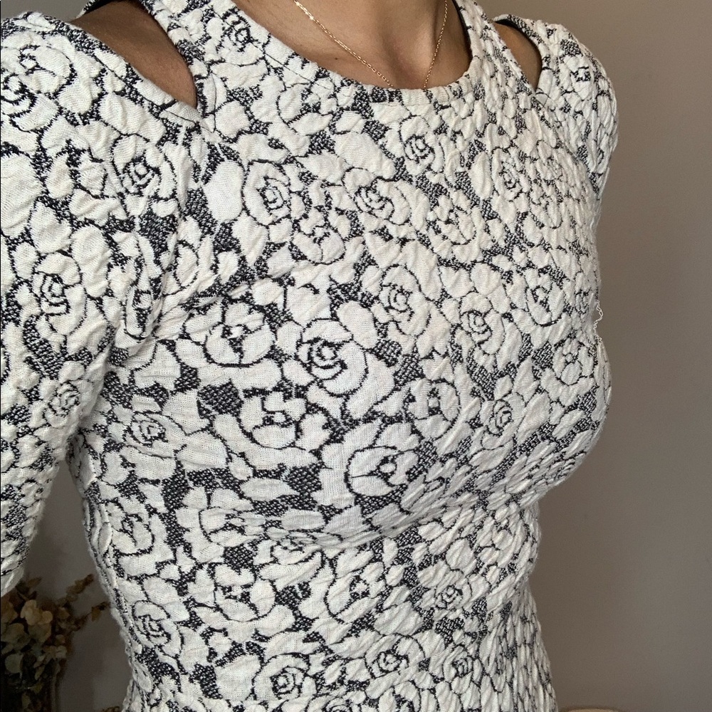 Mini Dress - Picture 6 of 8